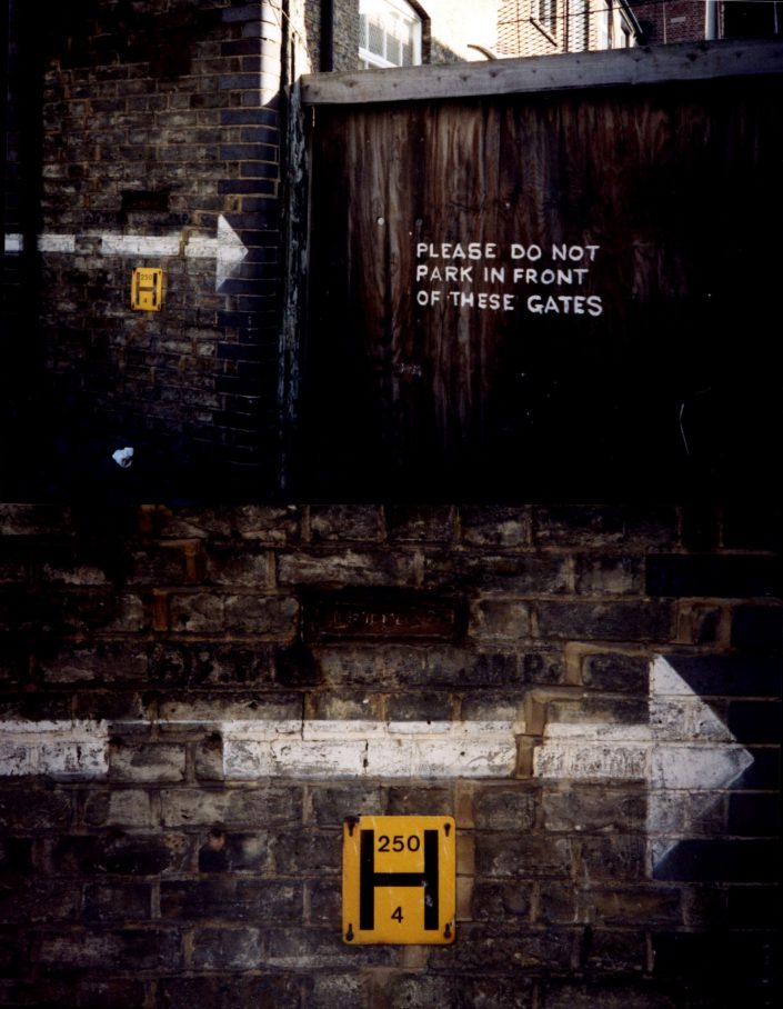 Places & Traces (London, 2000)