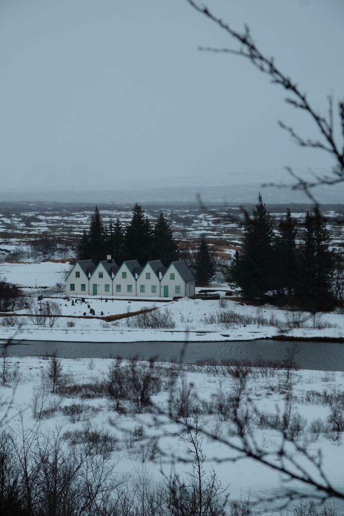 Melting Ice - Thingvellir Park Houses (Iceland) - 2026