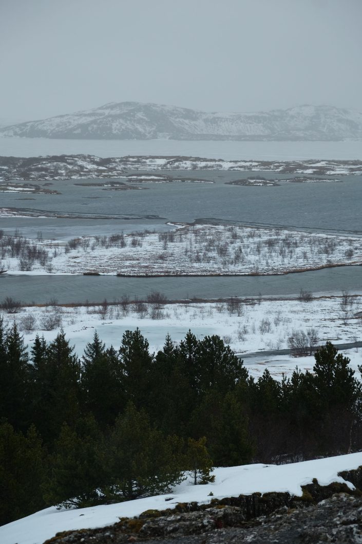 Melting Ice - Thingvellir Park Lake (Iceland) - 2026